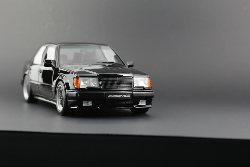 Illustration for article titled Radcast: AMG 300 E 5.6L Hammer